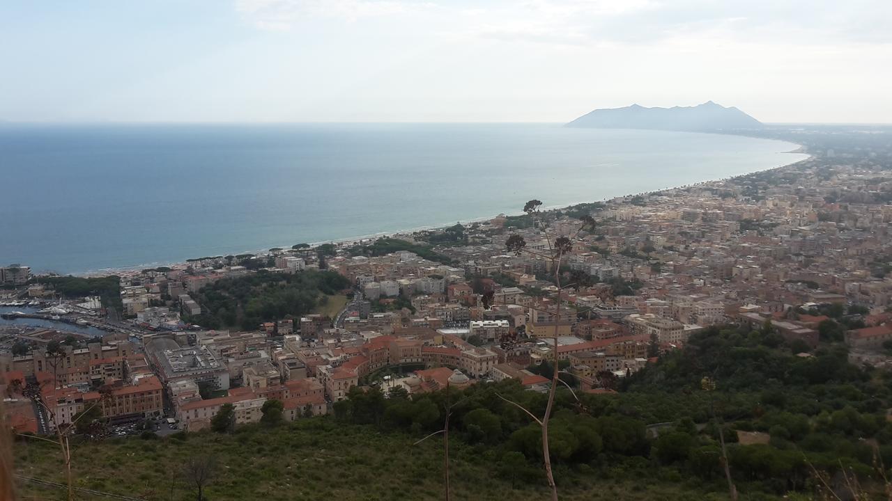 B&B Terracina Holiday Exterior foto